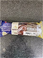 アンド栄光 ２つの生チョコクリームエクレア １個(JAN: 4901840881612)