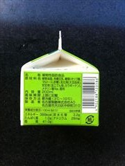 名古屋製酪 豆乳入りホイップ 200ｍｌ (JAN: 4902188120586 1)