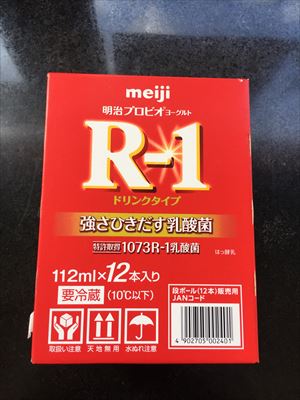 ｍｅｉｊｉ Ｒ－１のむヨーグルト　ケース １２本入(JAN: 4902705002401)