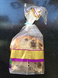 山崎製パン ヤマザキレーズンゴールド 3枚入 (JAN: 4903110097204 1)