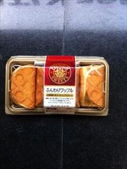 山崎製パン ヤマザキふんわりワッフル 4個入 (JAN: 4903110273905)