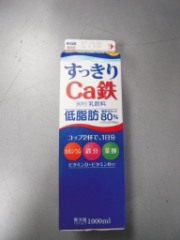 雪印メグミルク Ｃａ鉄低脂肪 １０００ｍｌ(JAN: 4908011521988)